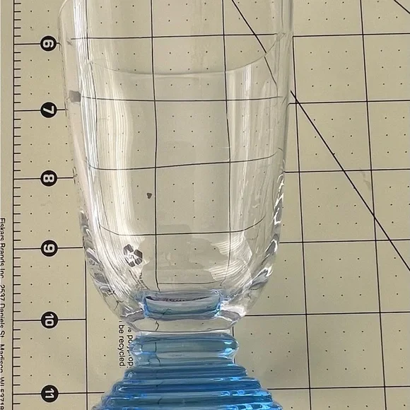 Bormioli Rocco cocktail glasses with Stacked square Blue Base set of six - Picture 3 of 5